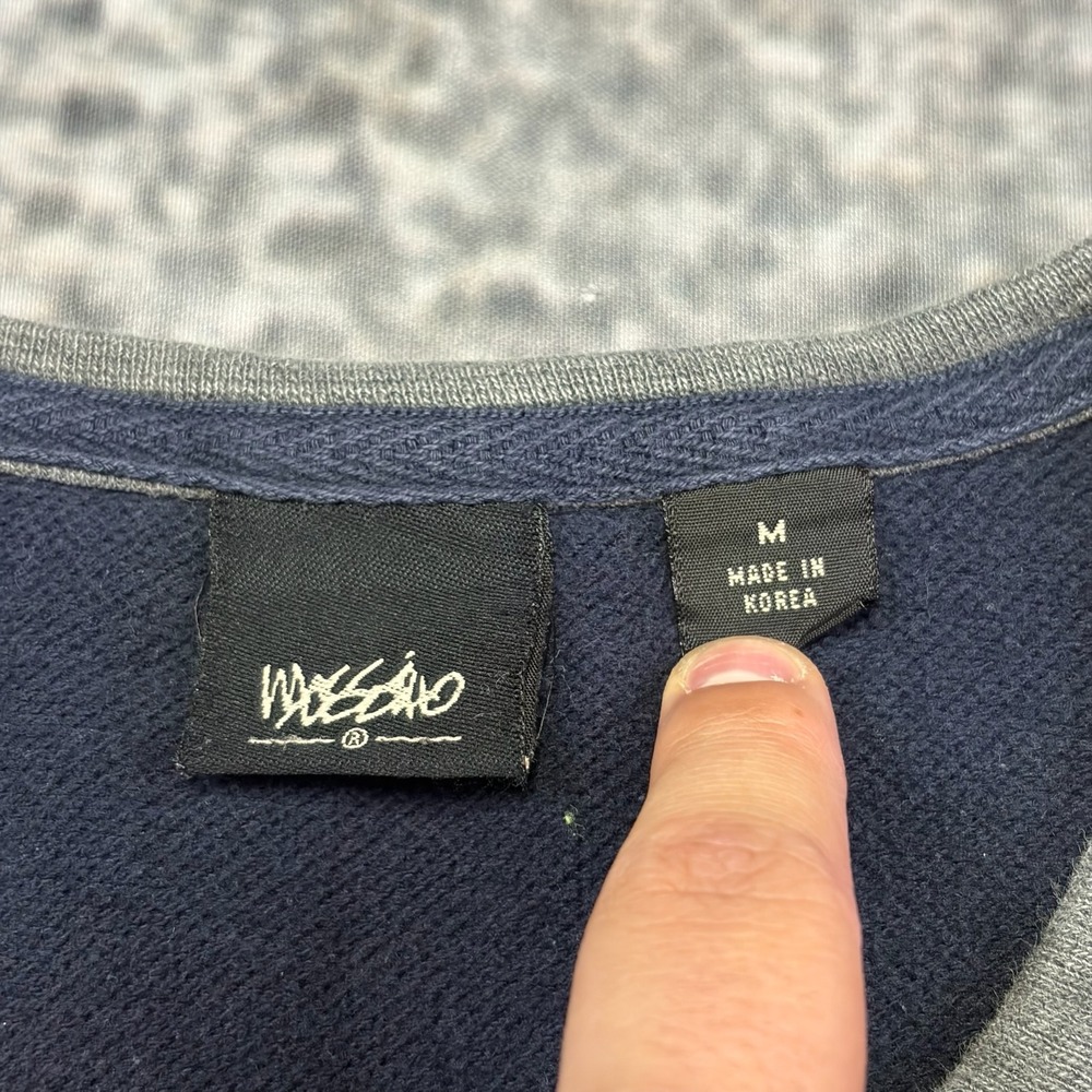 Vintage Y2K Mossimo Sweatshirt V-Neck Mens Medium Navy Blue Grunge Skater - Picture 6 of 8